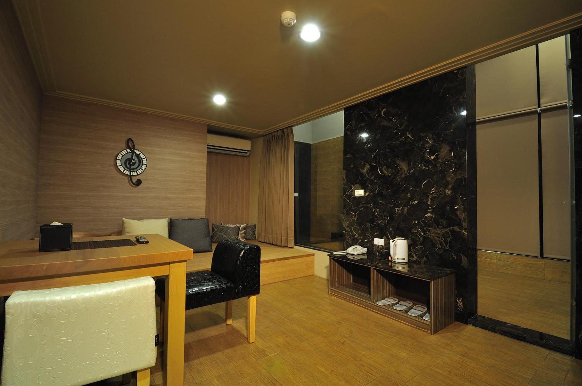 58˚ Hotspring Hotel Jiaoxi Δωμάτιο φωτογραφία